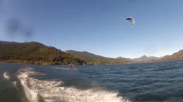 Emmanuelle Kiteboarding Nitinat October 2012 смотреть онлайн