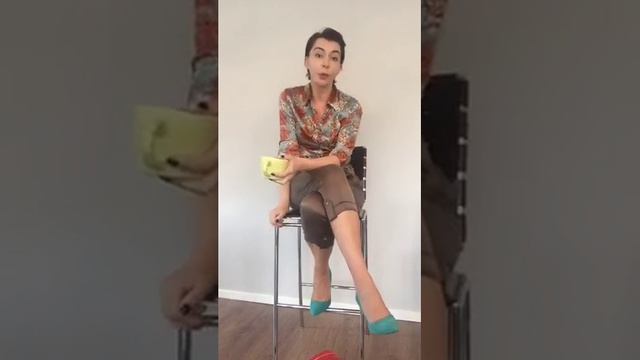 КАК ВЫГЛЯДЕТЬ СТРОЙНЕЕ с помощью одежды. ФИГУРА - НЕ ПРИГОВОР! смотреть онлайн