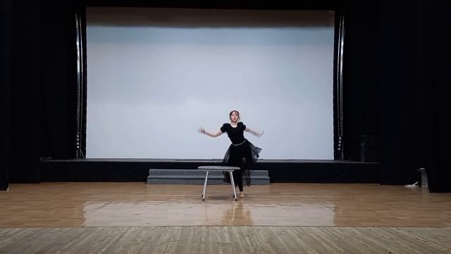 "Уэнсдэй - АДДАМС" танец на "Вороньем балу" Джэна Ортега. ТРЕНД! Хореография-каучук. смотреть онлайн