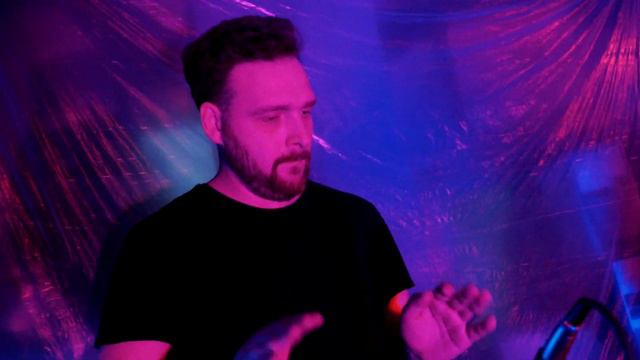 Умрииливуду - каменный (live) смотреть онлайн