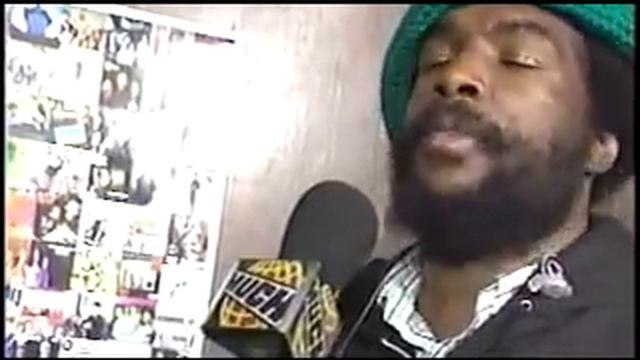 Nardwuar vs. The Roots pt 1 of 4 смотреть онлайн