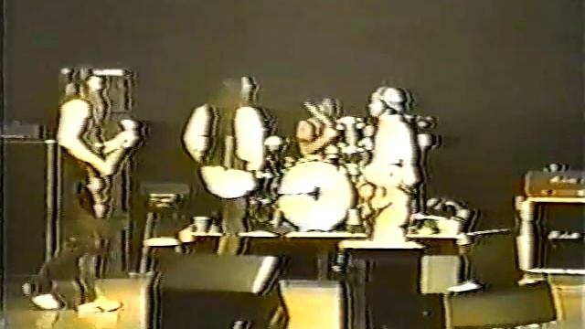 Badlands-Rehearsal-Winters Call смотреть онлайн