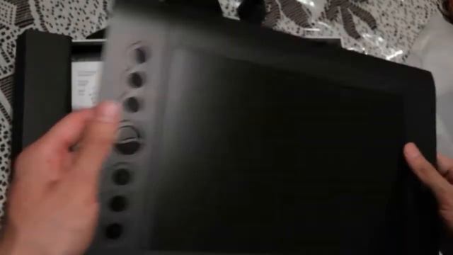 Scuffed but honest review of the Huion H610 Pro V2 and a little about the Huion H420 смотреть онлайн