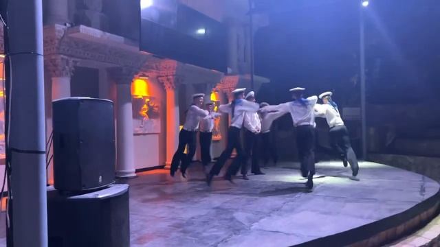 Матросский танец "Яблочко" (отрывок). Турция 2023 г. Радость. Radost смотреть онлайн