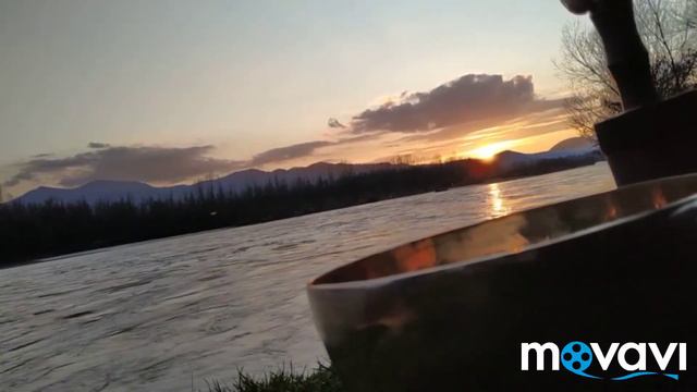 Захід сонця карпати річка Тиса. смотреть онлайн