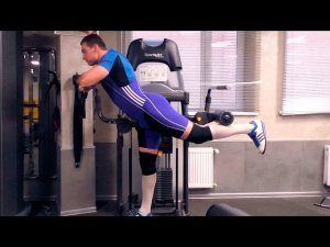Разгибание бедра в тренажёре: техника и нюансы