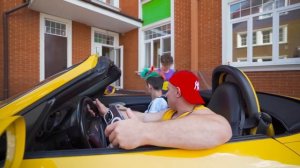 У КАМИЛЯ НОВАЯ ТАЧКА ПОРШ!!! ВЕСЬ КАМПУС В ШОКЕ! БОГАТЫЙ ПОДРОСТОК?