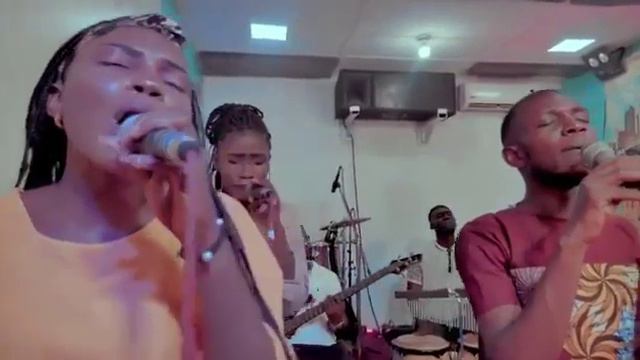 yawhé by Erudit Nsakwa смотреть онлайн