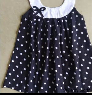 Дизайнерское детское платьице с кокеткой Очень легко раскроить и сшить