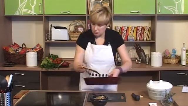 Шпинат с хлебной крошкой - Spinach with breadcrumbs смотреть онлайн