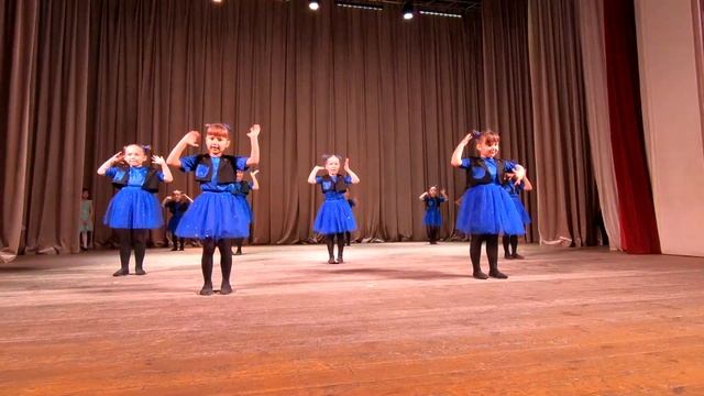 "Эй малявка" танец. смотреть онлайн