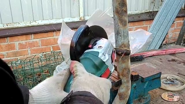 Как сделать незамерзающий водопровод на улице. Зимний водопровод в частный дом своими руками. смотреть онлайн