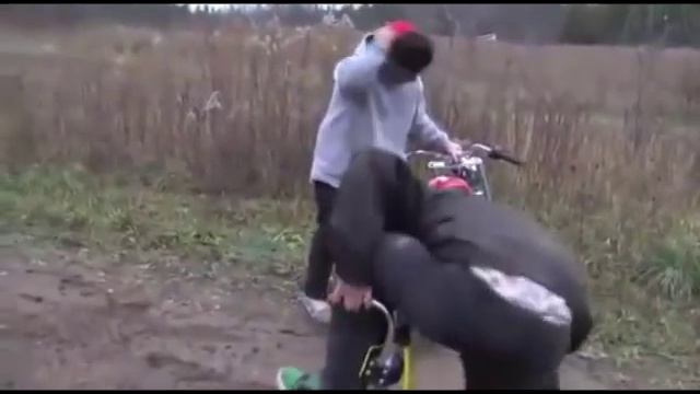 И все же он смог! :-) смотреть онлайн