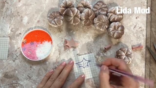 Как пошить тыкву из любой ткани. Тыква с велюра. Осенние заколки с тыковки смотреть онлайн