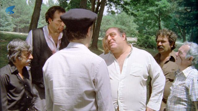Tarzan Rıfkı Türk Filmi | Mahalleli Rıfkı'dan Yardım İstiyor! Kemal Sunal Filmleri