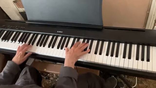 Hey Jude (Beatles) Alex Govier on Kawai ES110 piano смотреть онлайн
