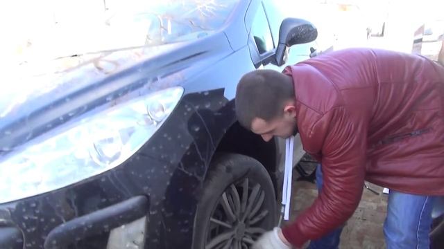 Как правильно менять колёса своими руками смотреть онлайн
