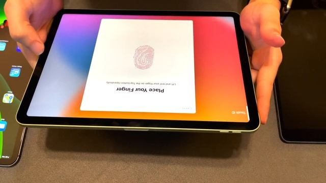 The iPad Air 4th Generation. смотреть онлайн