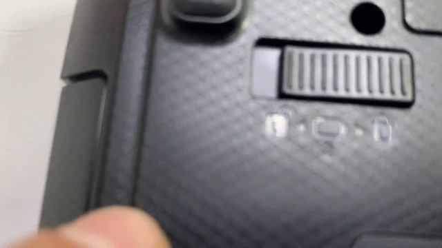 Ноутбук Asus X55V