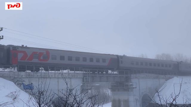 Тепловоз ТЭП70-0119 с поездом 083М Москва — Адлер смотреть онлайн