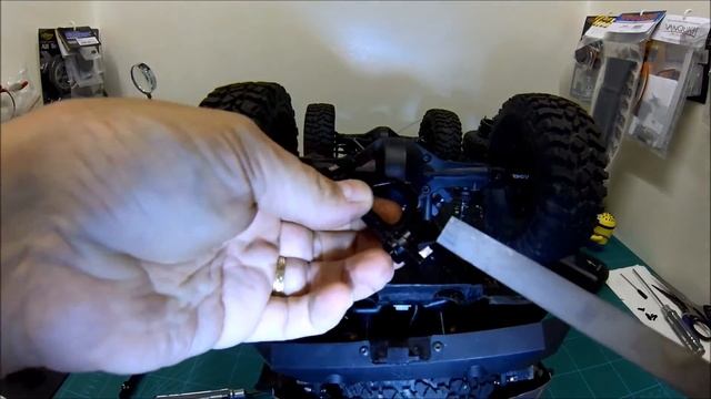 SCX10 Alloy Transmission Housing + F&R Chassis Braces. смотреть онлайн