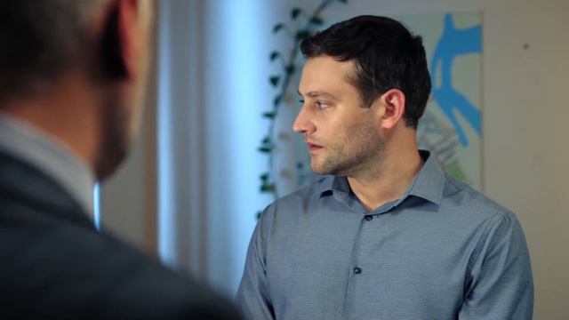 ТОП ДЕТЕКТИВ! Шукала вбивцю батька і стала підозрюваною. «Сім’я і трохи справедливості». 1 серія смотреть онлайн