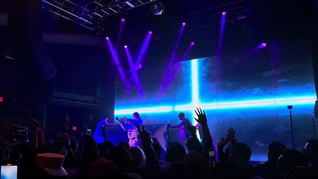 Tinashe LIVE in DC (Pt 2/5) | Lifes Too Short + Throw A Fit + Die a Little Bit + Stormy Weather (4K смотреть онлайн