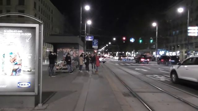 Ночная Вена, Карлсплац и ярмарка у Ратуши смотреть онлайн