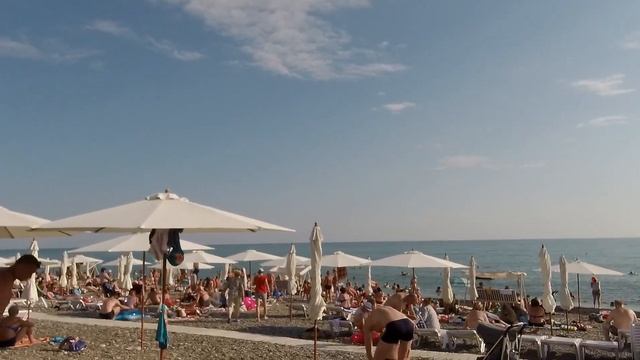Обзор пляжа в Дагомысе. Пляж Дагомыс. Пляжи в Сочи. смотреть онлайн