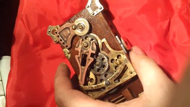 Чехол для Iphone 5 механнический смотреть онлайн