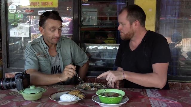 Jogjakarta | Discover One Of My Favourite Cities In Java смотреть онлайн