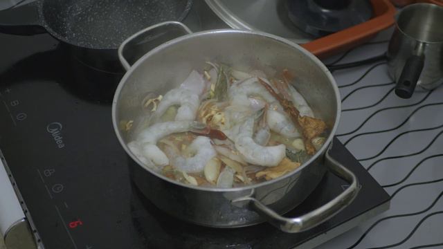 Рецепт настоящего Том Ям готовим рецепт от тайского шеф повара смотреть онлайн