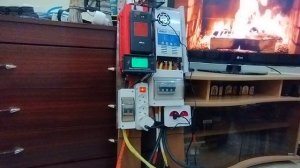 Мини солнечная  электростанция на 12 вольт своими руками для кемпинга и дачи .