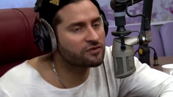 Иракли рассказывает о детях на Радио Romantika