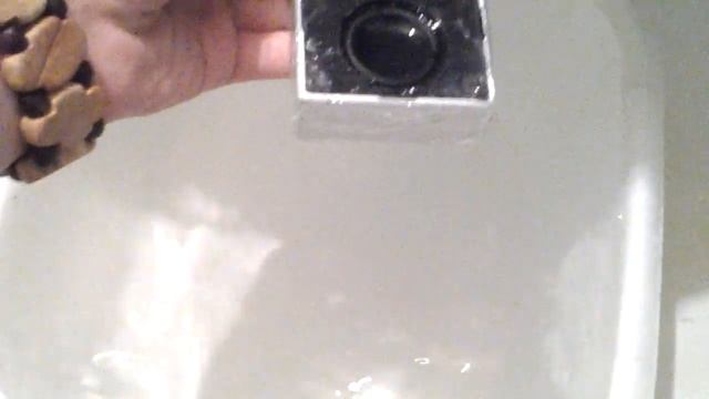 Water proof test колонки Xiomi sguer box1.0 смотреть онлайн