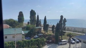 АБХАЗИЯ, АЛАХАДЗЫ ПИЦУНДСКИЙ РАЙОН . ЗАСЕЛЯЕМСЯ В ОТЕЛЬ «PARADISE BEACH».