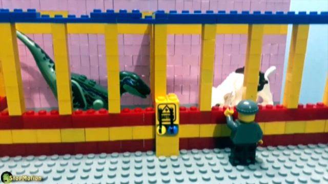 Lego Spider Man Rescue Dinosaur in Jurassic World смотреть онлайн