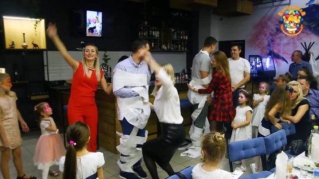 Смотреть мультик с Эльзой и Олафом. Приключения снежной королевы на дне рождения смотреть онлайн