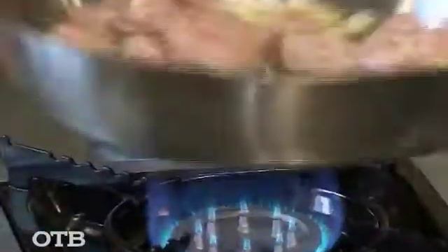 Готовим фарфалле с колбасками смотреть онлайн