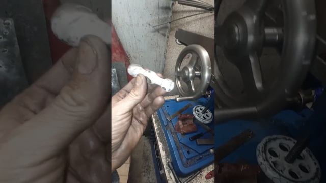 Доработка продольной подачи фрезерного НГФ 110 смотреть онлайн