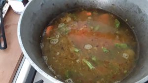 Суп с морепродуктами на кокосовом молоке