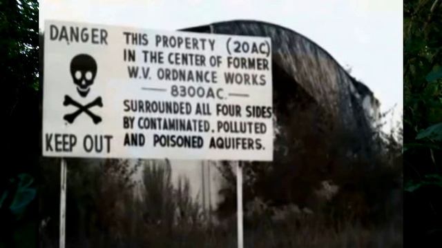 Home of the Mothman? The TNT Area of Point Pleasant, West Virginia смотреть онлайн