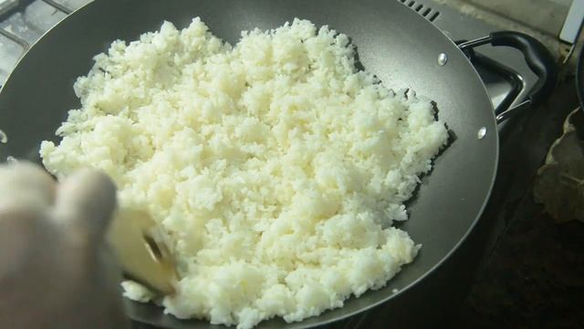 Chinese Fried Rice with Curry, a nostalgic Showa dish смотреть онлайн