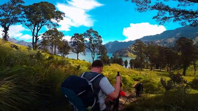 Mt Rinjani, Lombok, Indonesia смотреть онлайн