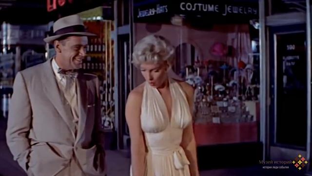 МЕРИЛИН МОНРО: ДРУГАЯ ИСТОРИЯ смотреть онлайн