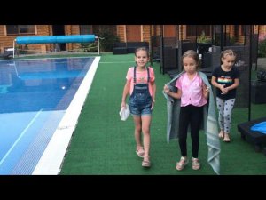 ВЛОГ Едем в Горячий Ключ с друзьями Купаемся в бассейне