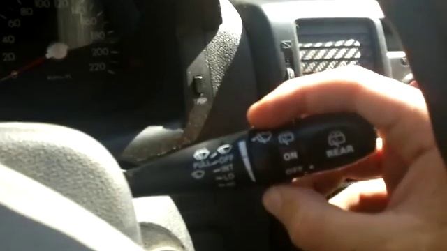 Подрулевой переключатель стеклоочистителя с паузой