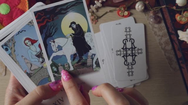 Unboxing and Playing with Pairs ? Crow’s Magick, Rainforest Tarot, Hellenic Oracle смотреть онлайн
