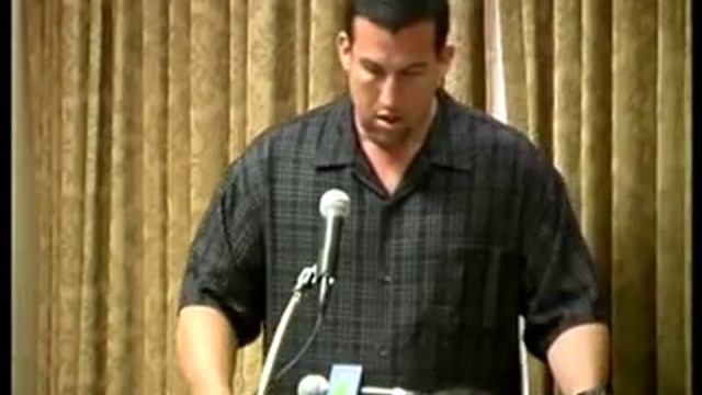 выступал великий рефери UFS Джон МакКарти