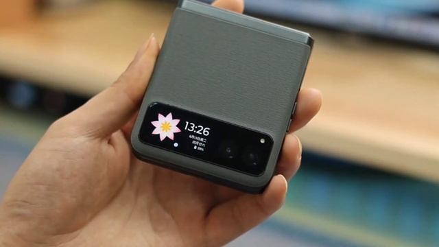 Motorola Razr 40 5G Black Unboxing!